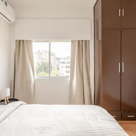 Cosy 2-bedroom Apartment, 10 Minutes From The لارنكا