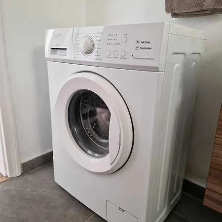 Apartman Cosy 2-bedroom Apartment, 10 Minutes From The Lárnaka